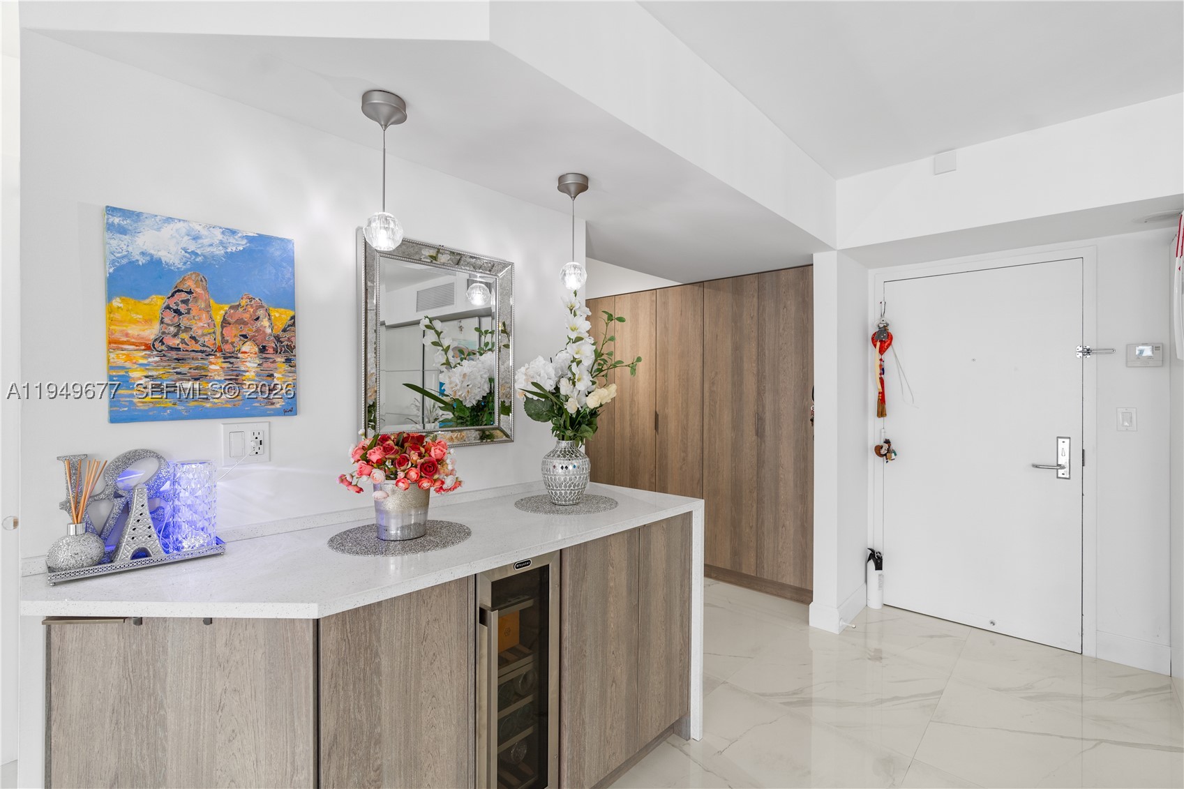3600 Mystic Pointe Dr #1017, Aventura FL 33180