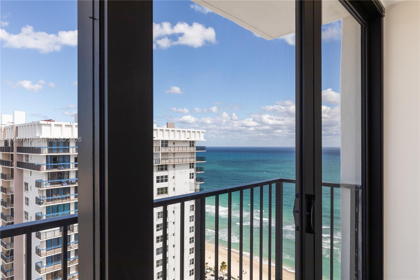 2401 S Ocean Dr #PH-A4, Hollywood FL 33019