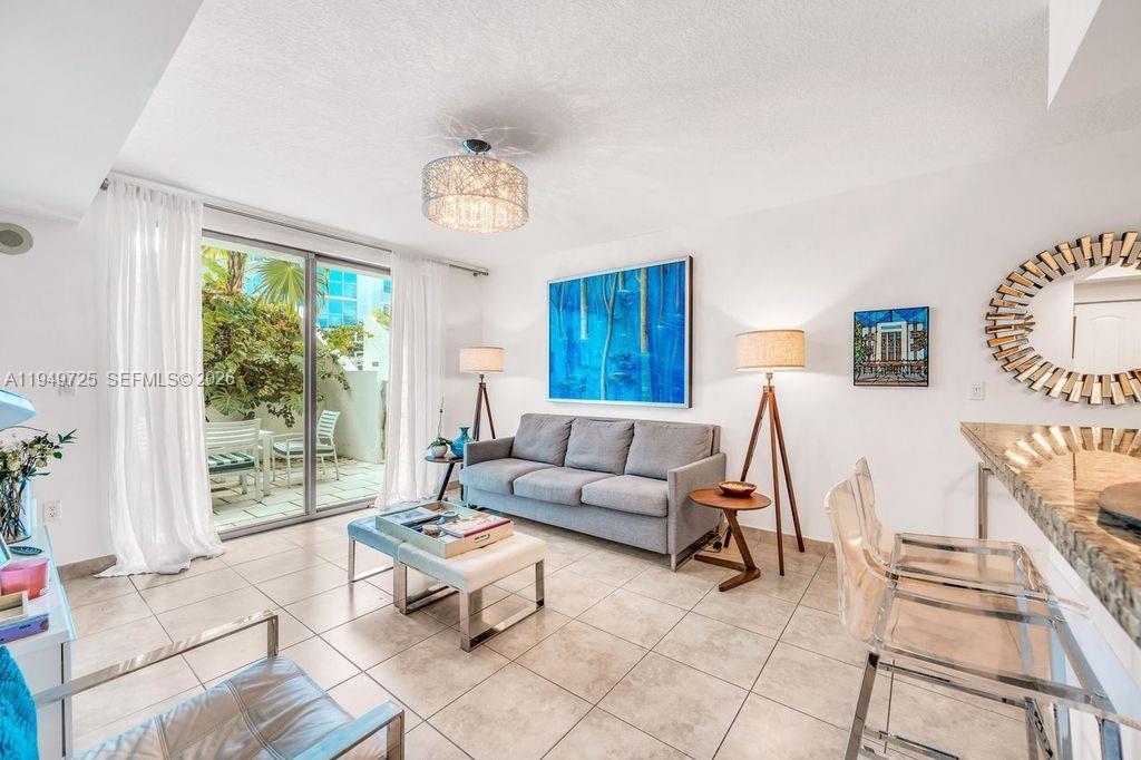 110 Washington Ave #2310, Miami Beach FL 33139