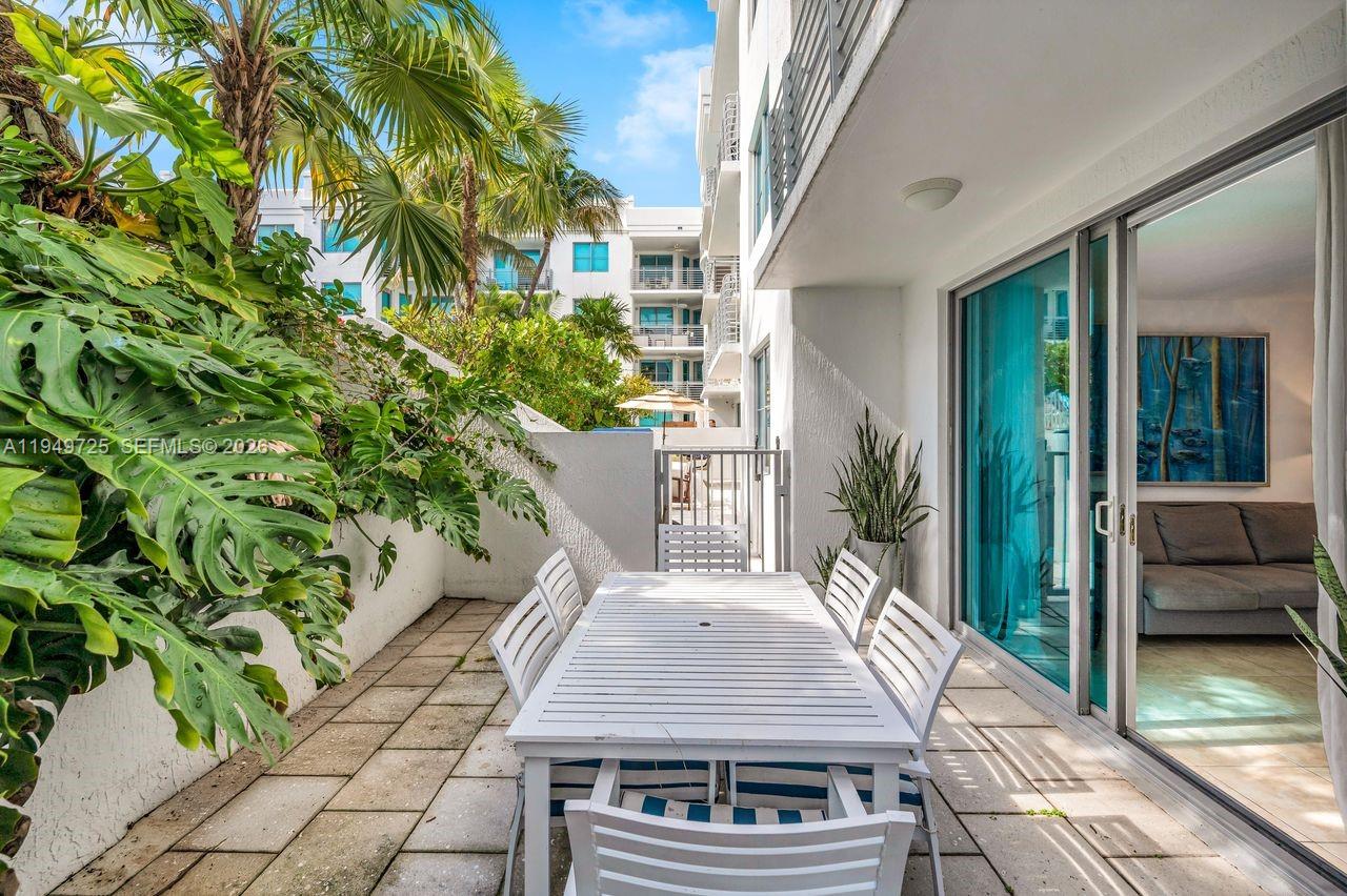 110 Washington Ave #2310, Miami Beach FL 33139