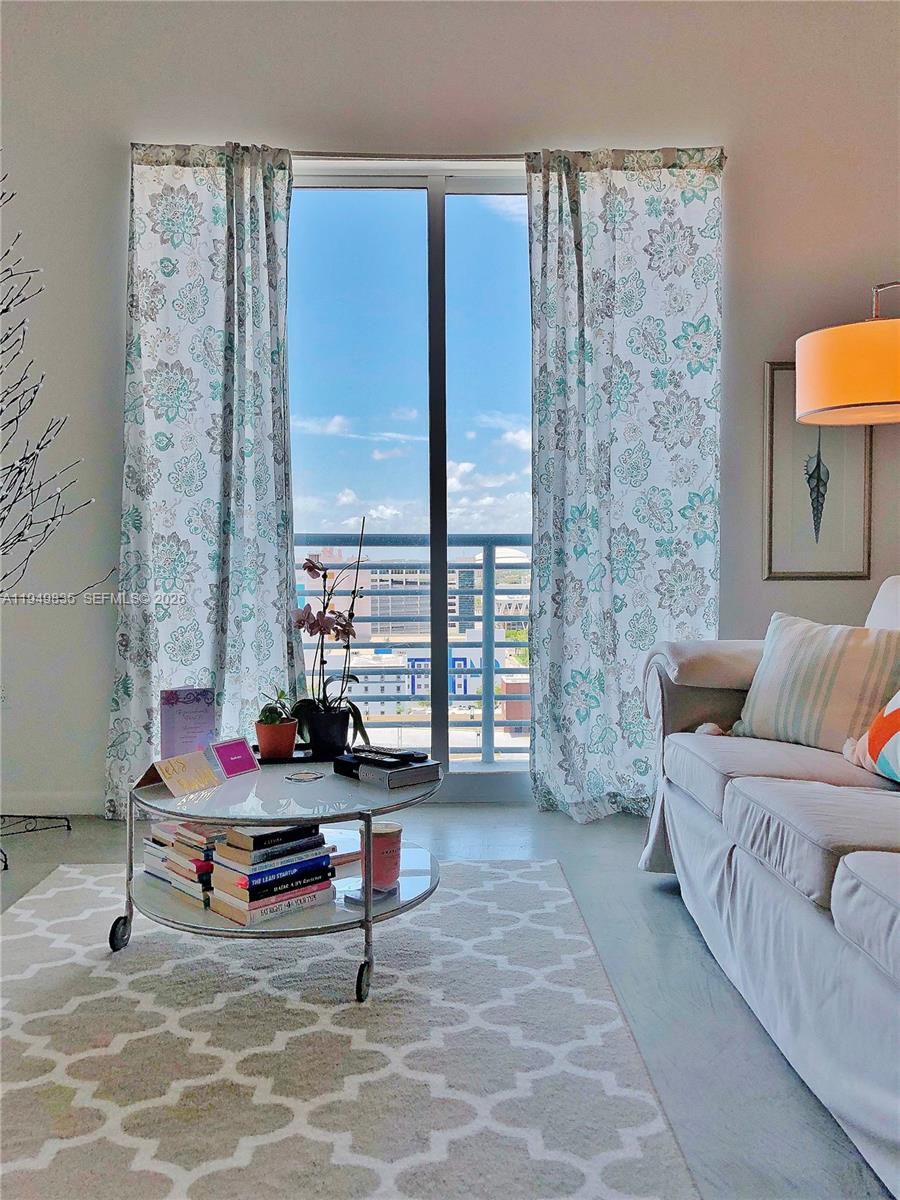 234 NE 3rd St #1605, Miami FL 33132