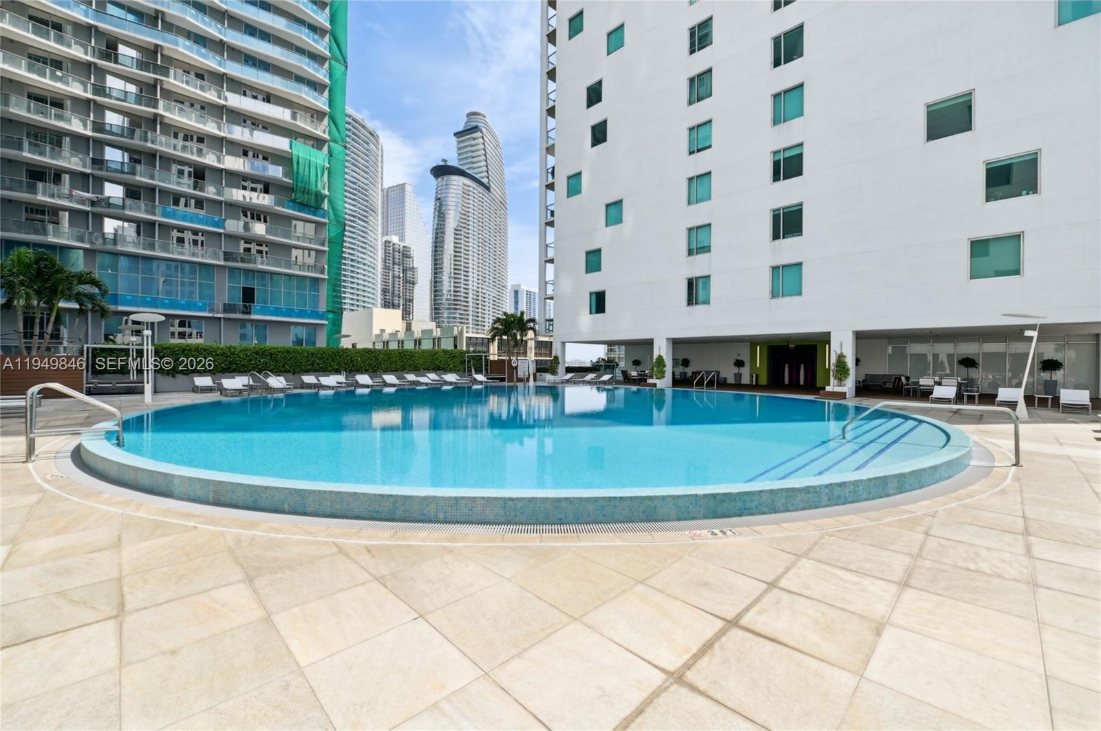 55 SE 6th St #1608, Miami FL 33131