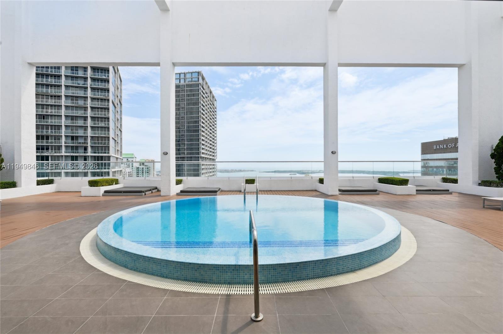 55 SE 6th St #1608, Miami FL 33131