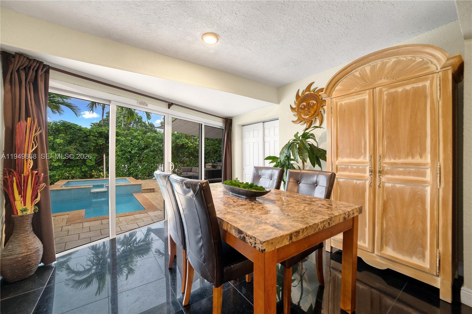 1155 S Biscayne Point Rd, Miami Beach FL 33141