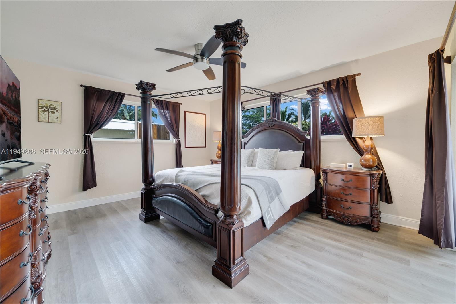 1155 S Biscayne Point Rd, Miami Beach FL 33141