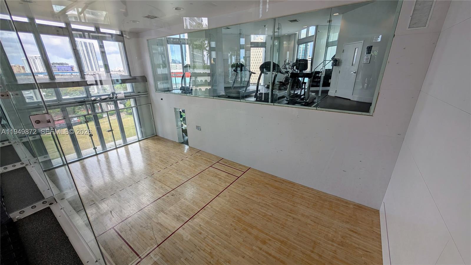 350 S Miami Ave #1901, Miami FL 33130