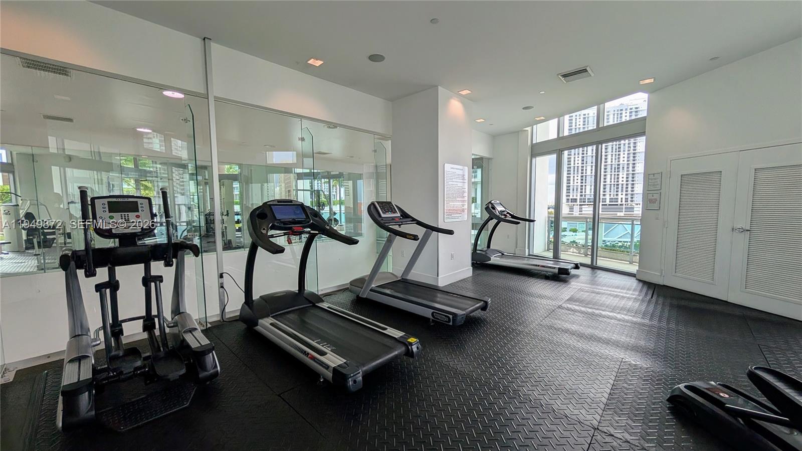 350 S Miami Ave #1901, Miami FL 33130