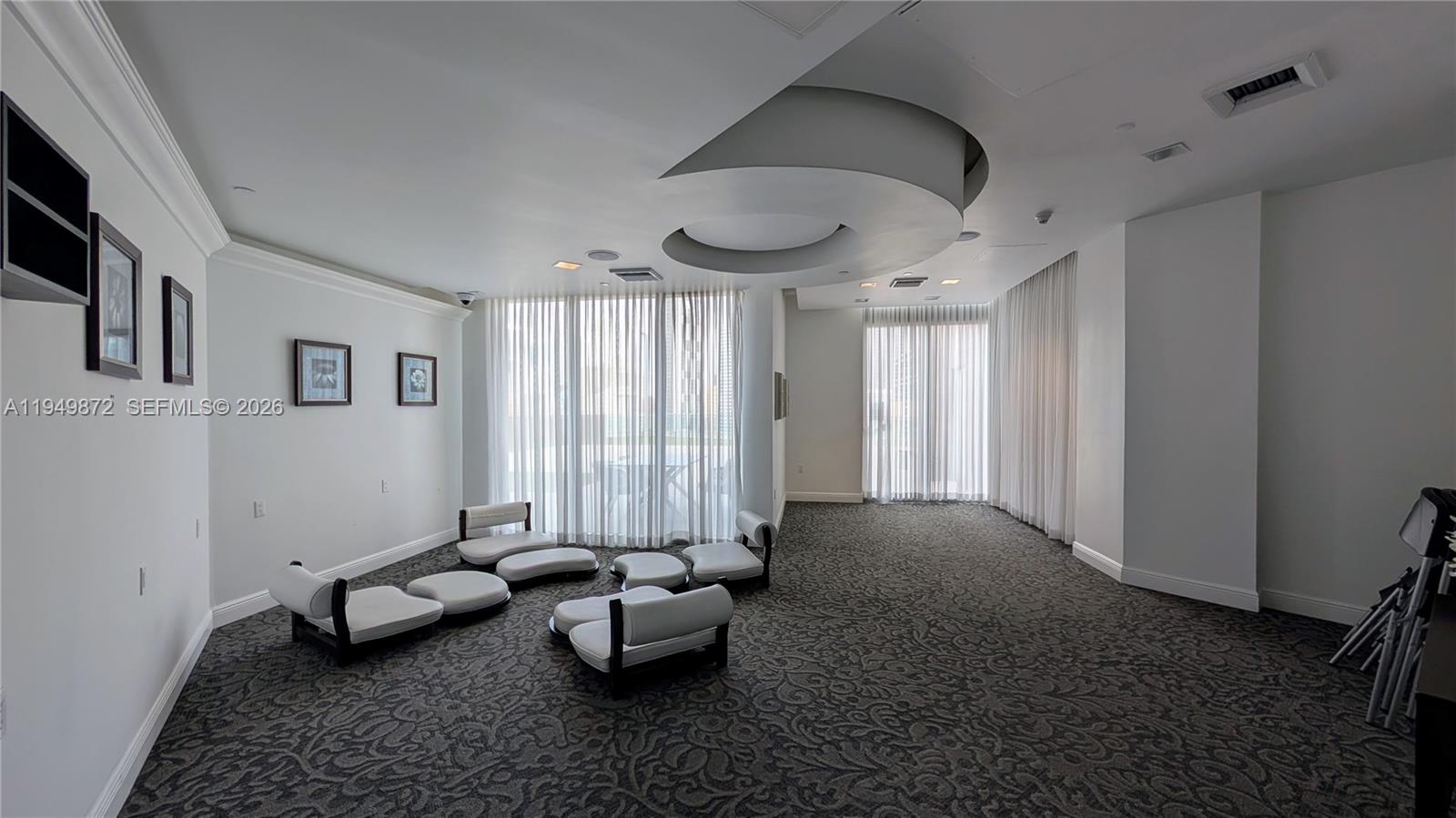 350 S Miami Ave #1901, Miami FL 33130
