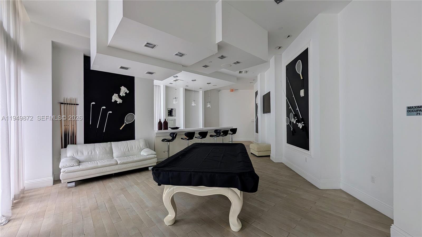 350 S Miami Ave #1901, Miami FL 33130