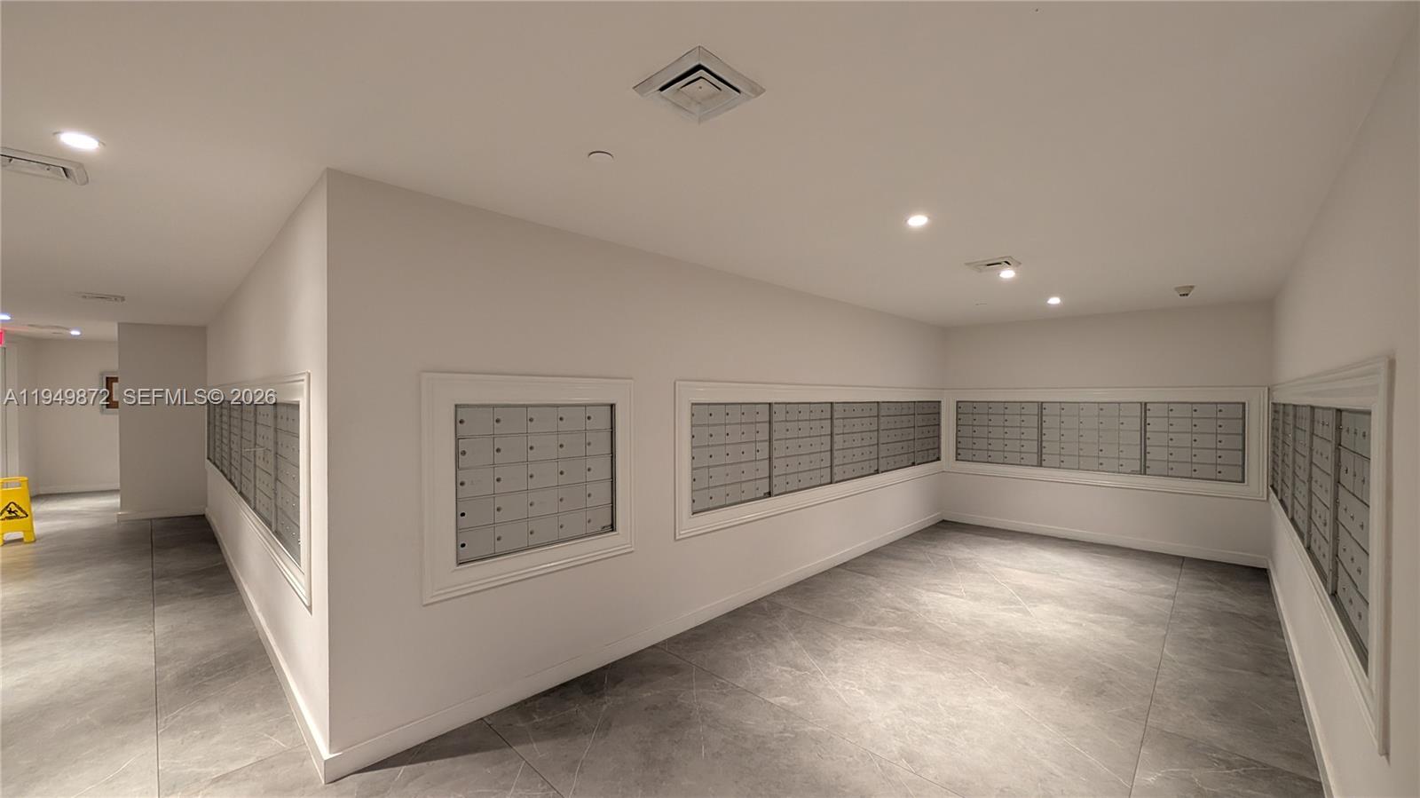 350 S Miami Ave #1901, Miami FL 33130