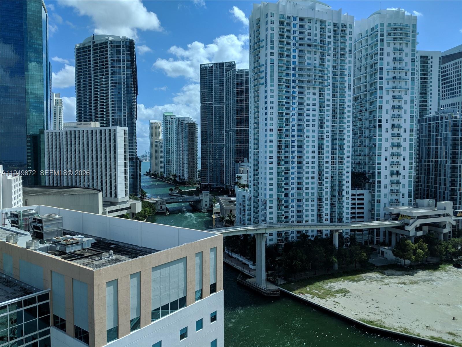 350 S Miami Ave #1901, Miami FL 33130