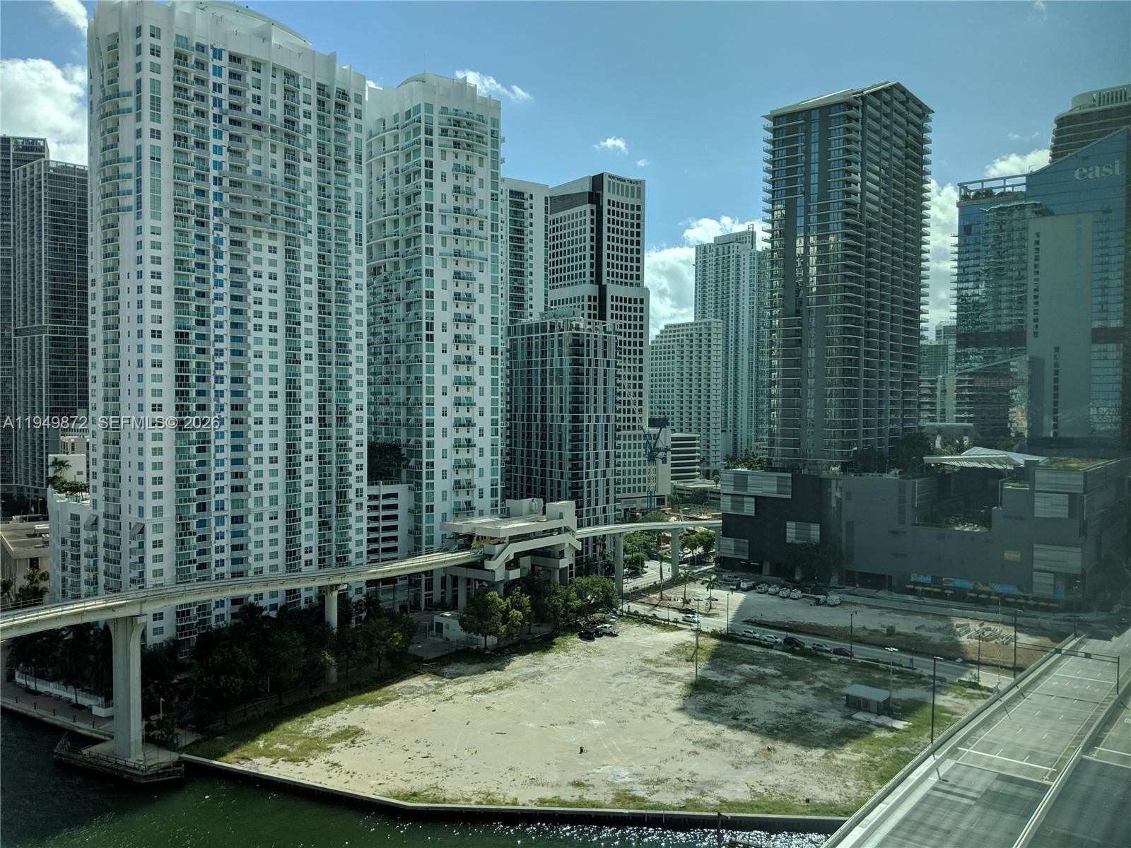 350 S Miami Ave #1901, Miami FL 33130