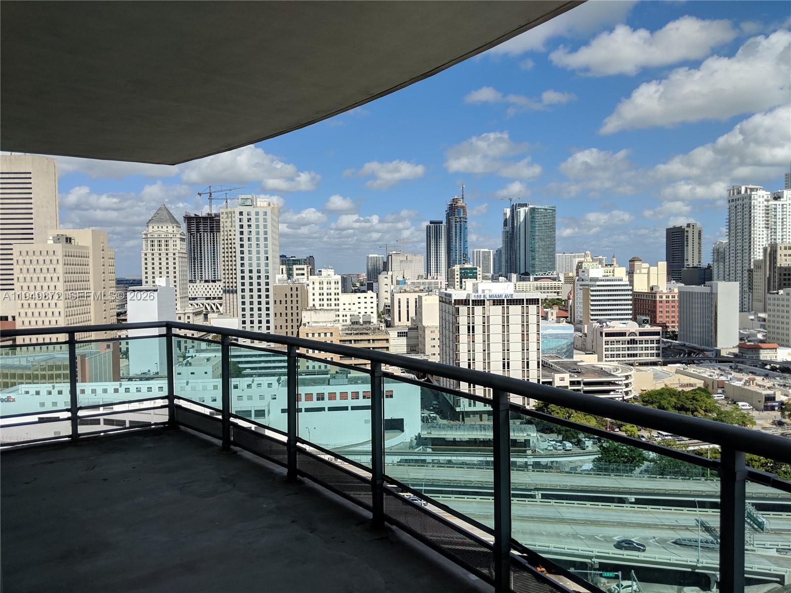 350 S Miami Ave #1901, Miami FL 33130