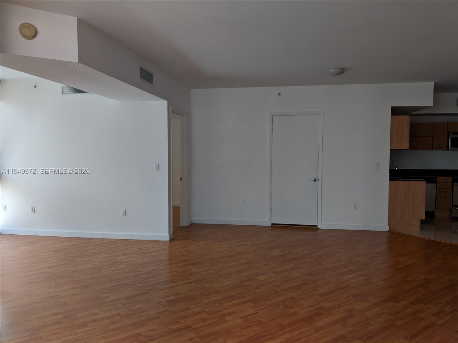 350 S Miami Ave #1901, Miami FL 33130