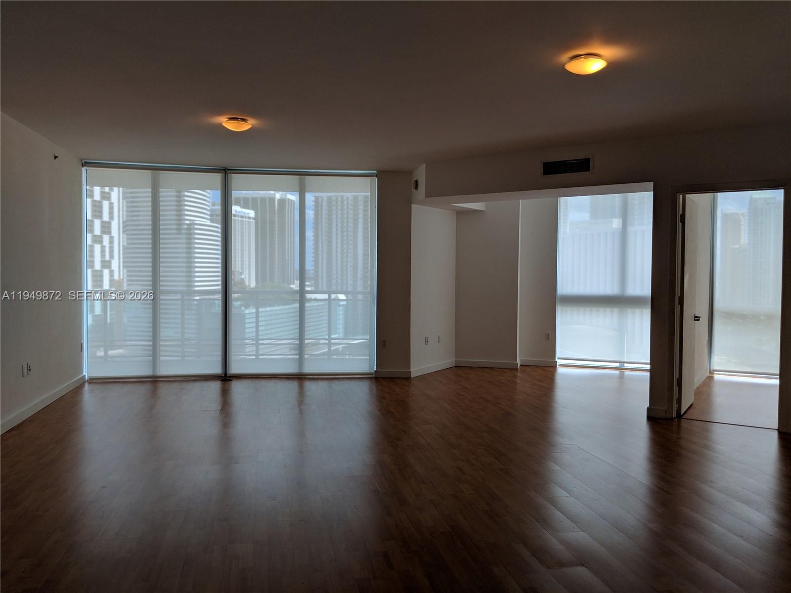 350 S Miami Ave #1901, Miami FL 33130