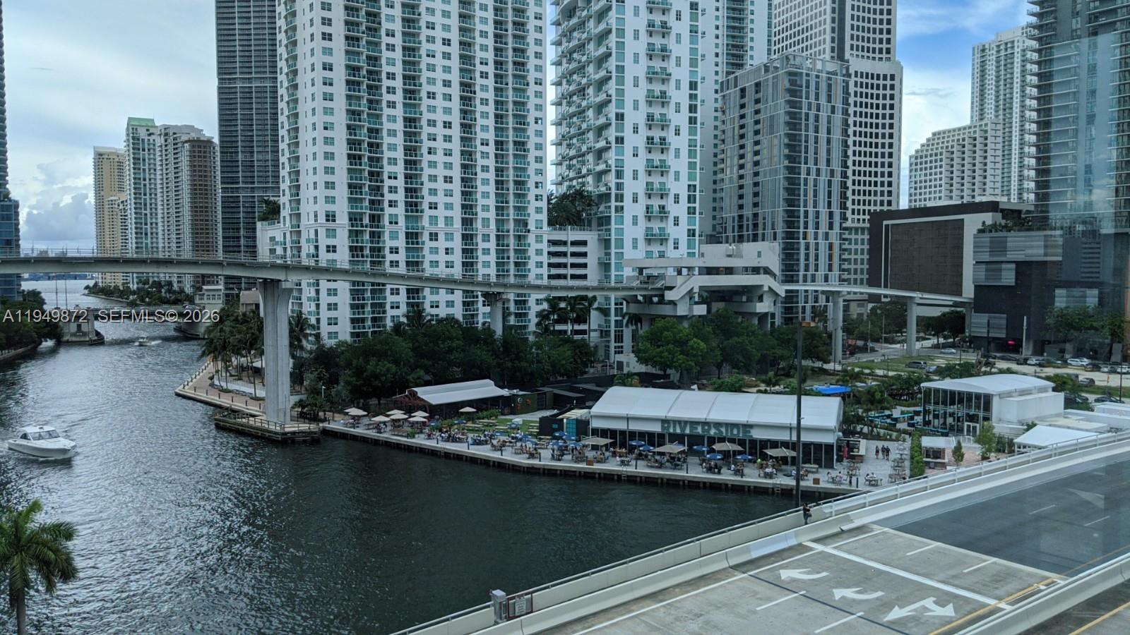 350 S Miami Ave #1901, Miami FL 33130