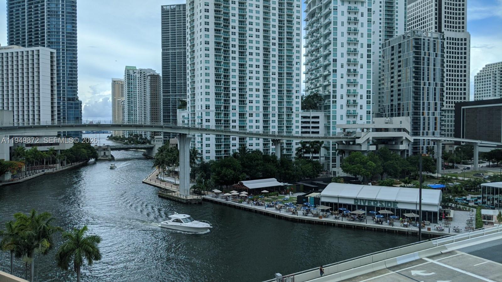 350 S Miami Ave #1901, Miami FL 33130