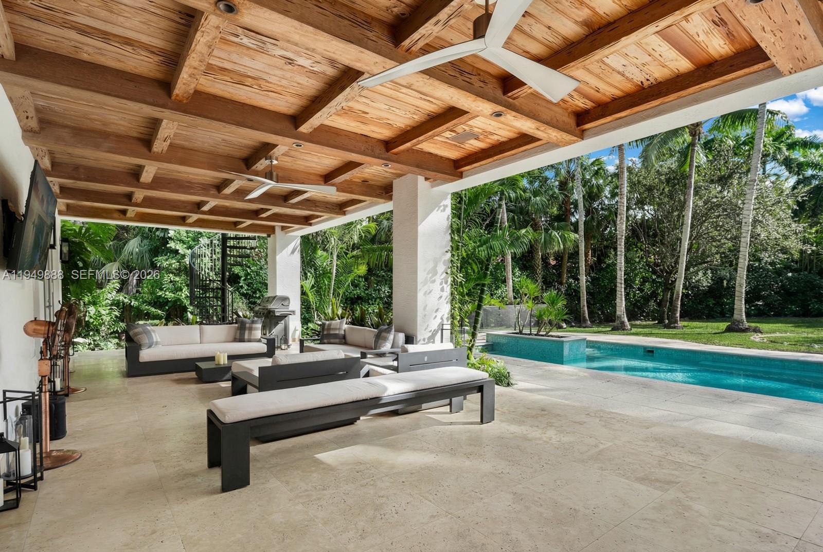 5002 SW 86th St, Miami FL 33143