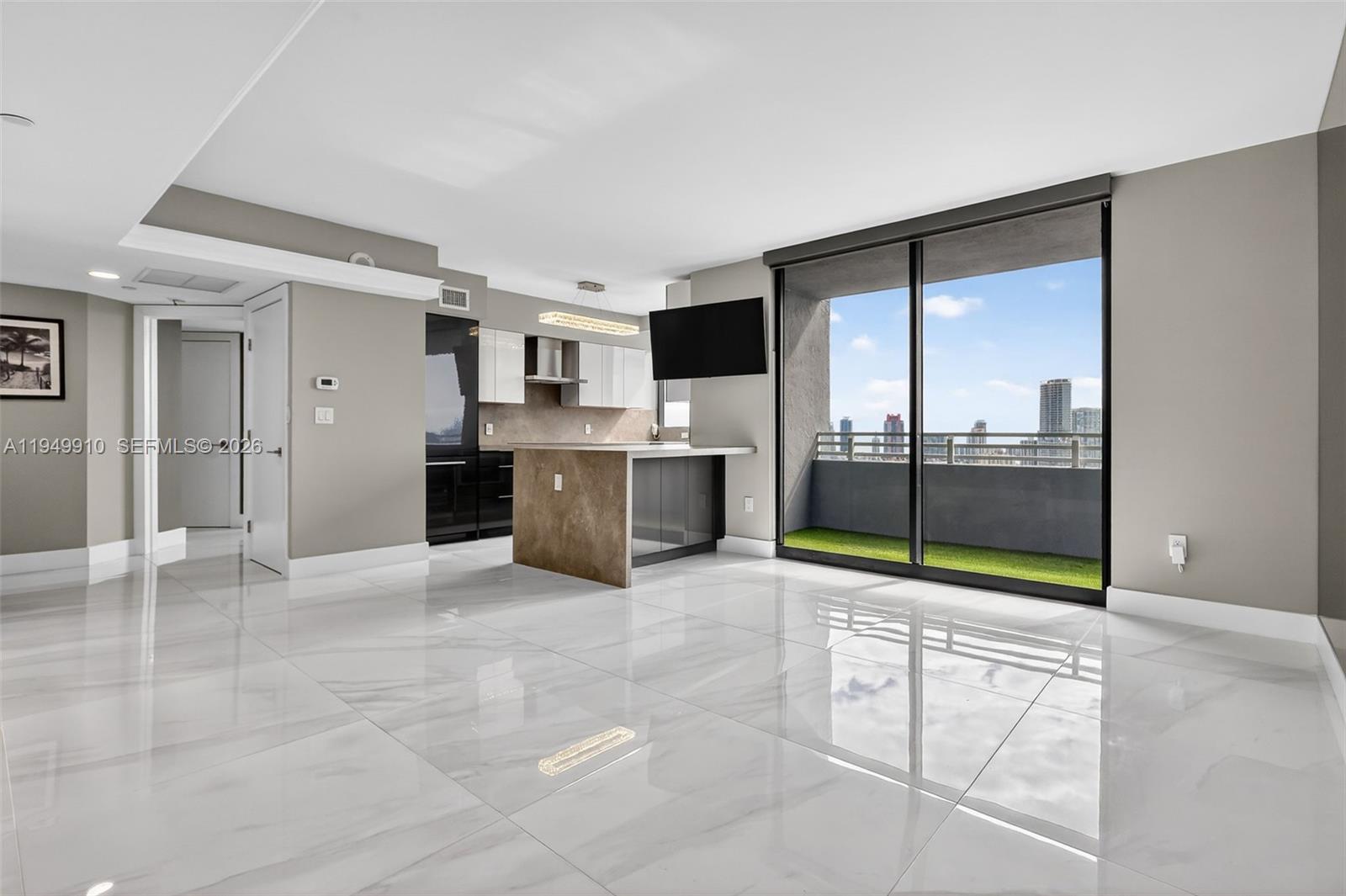 1330 West Ave #3206, Miami Beach FL 33139