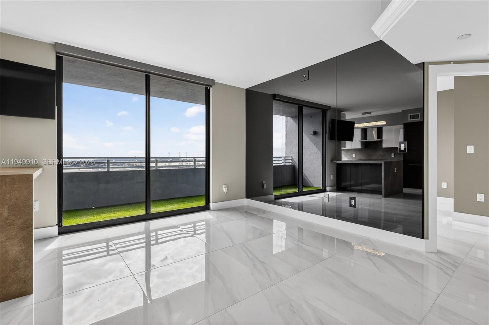 1330 West Ave #3206, Miami Beach FL 33139