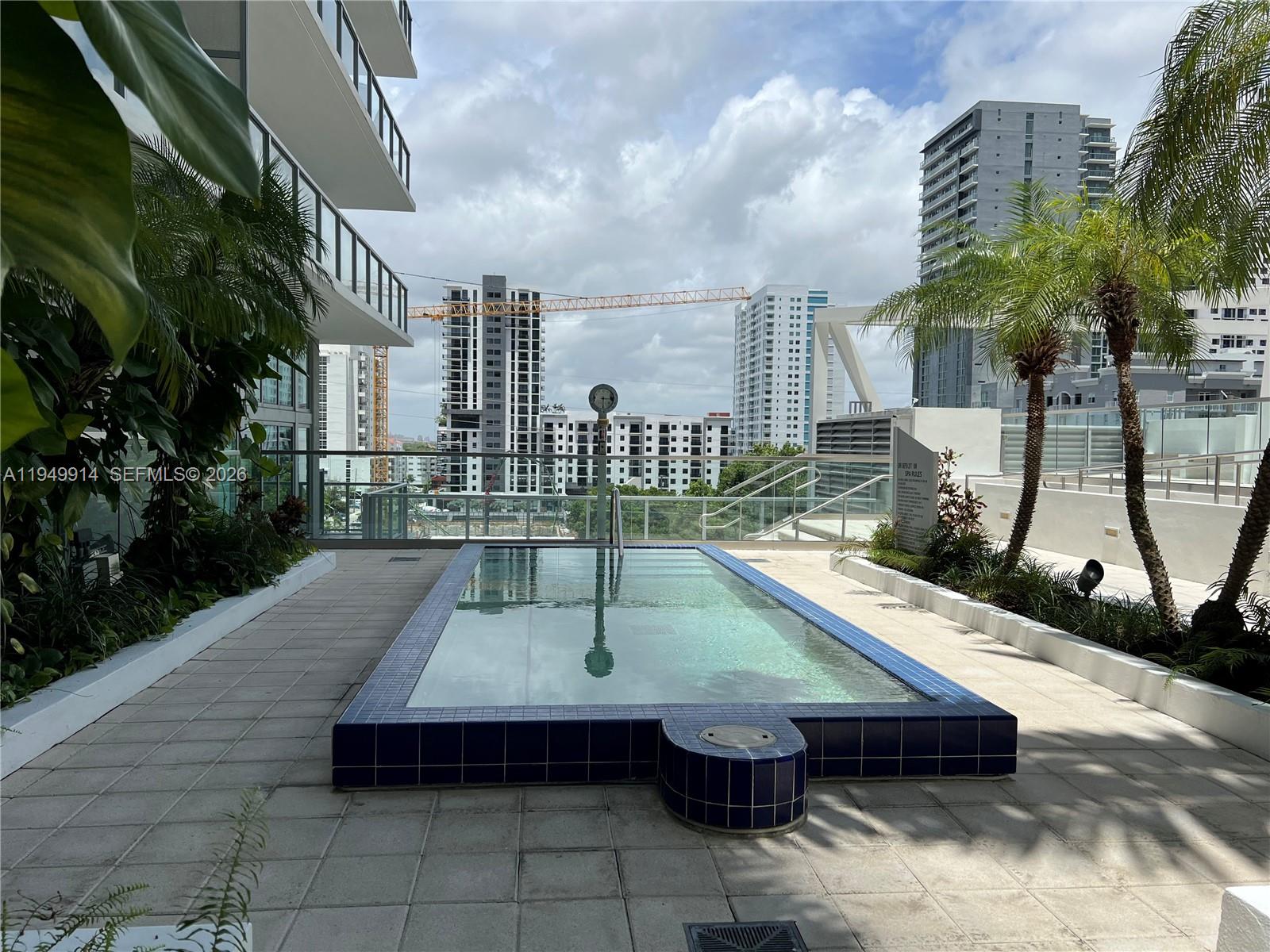79 SW 12th St #1704-S, Miami FL 33130