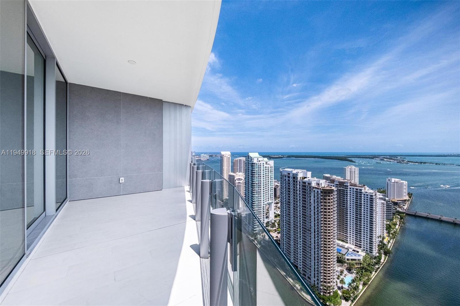 300 Biscayne Boulevard Way #4507W, Miami FL 33131