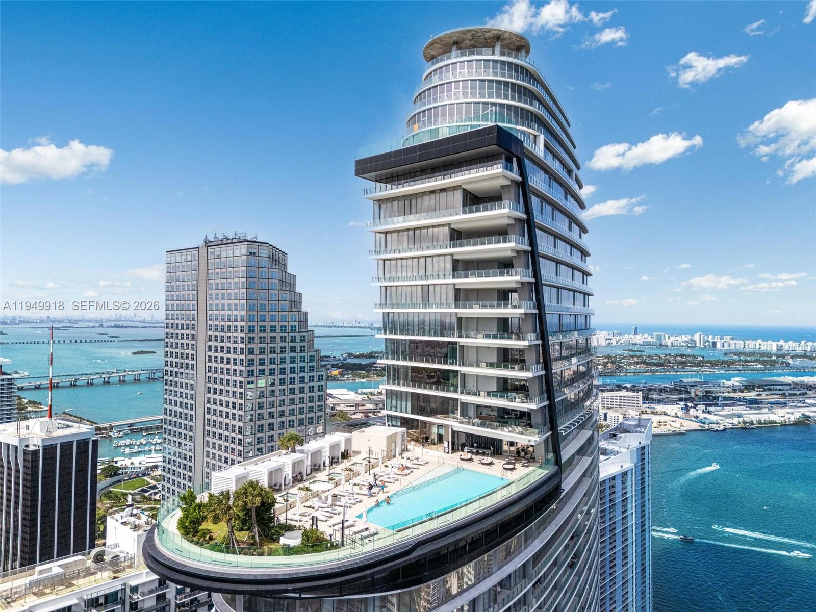 300 Biscayne Boulevard Way #4507W, Miami FL 33131