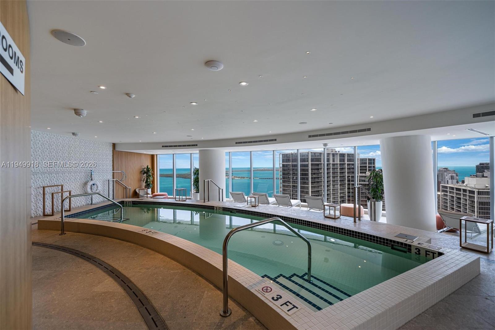 300 Biscayne Boulevard Way #4507W, Miami FL 33131