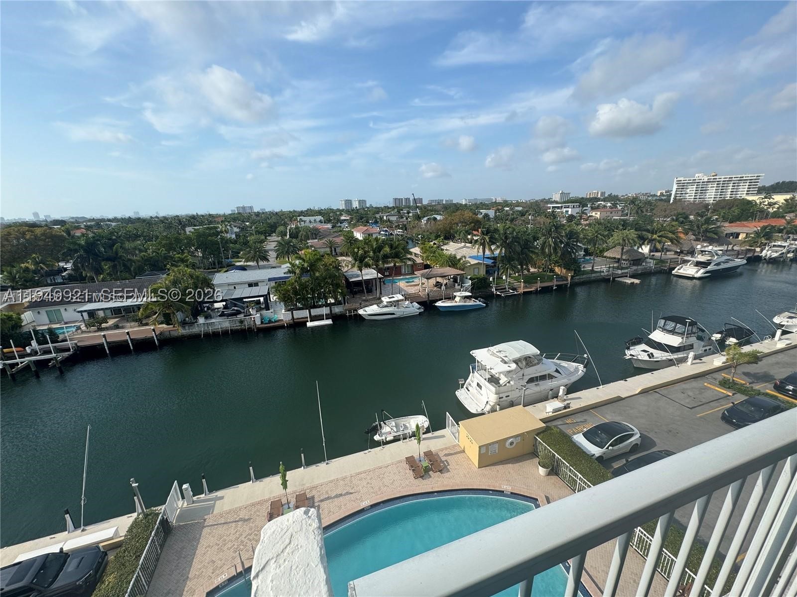 2000 NE 135th St #606, North Miami FL 33181
