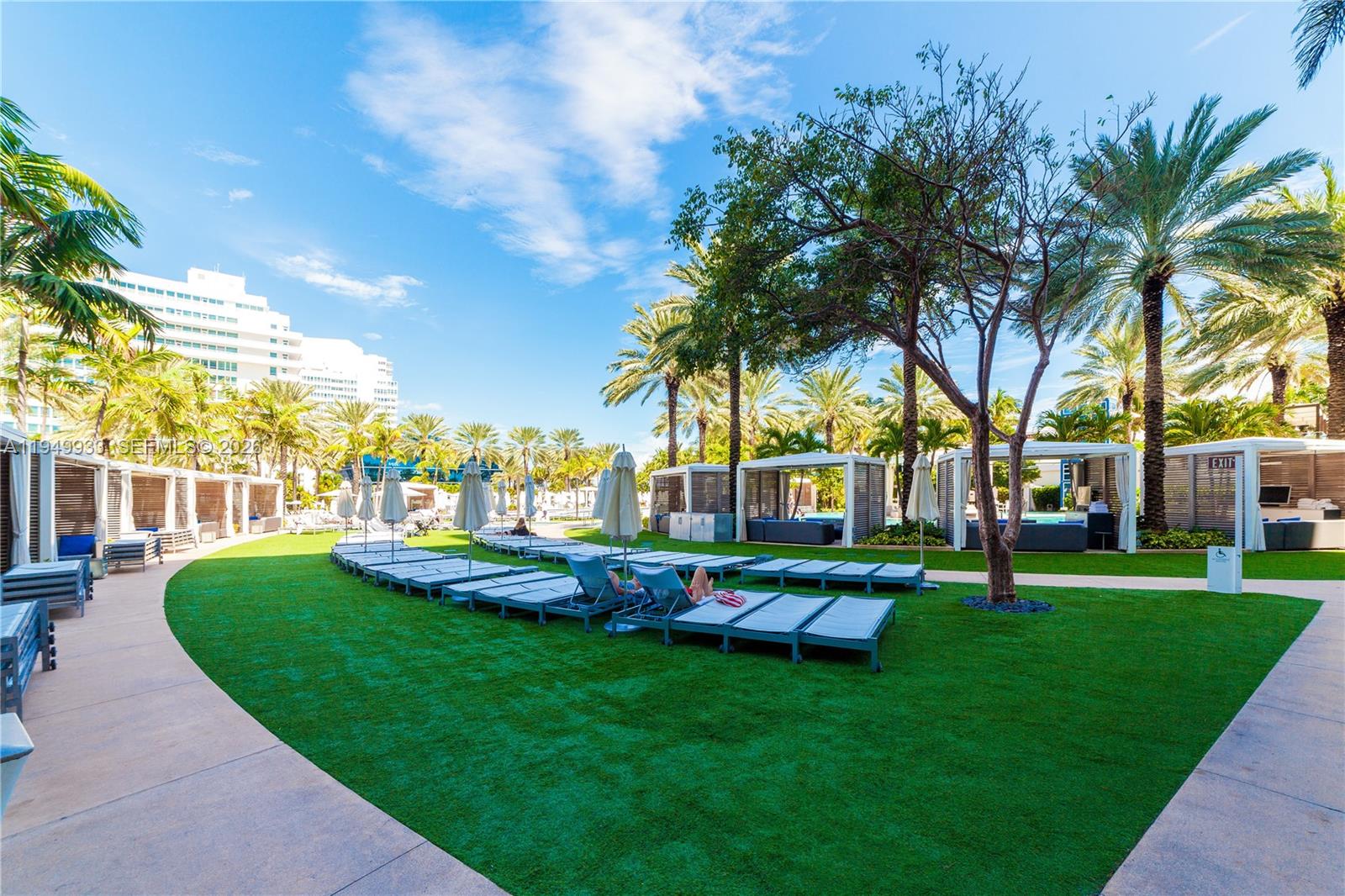 4391 Collins Ave #1914, Miami Beach FL 33140