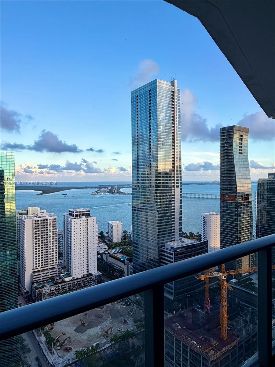 1300 S Miami Ave #4004, Miami FL 33130