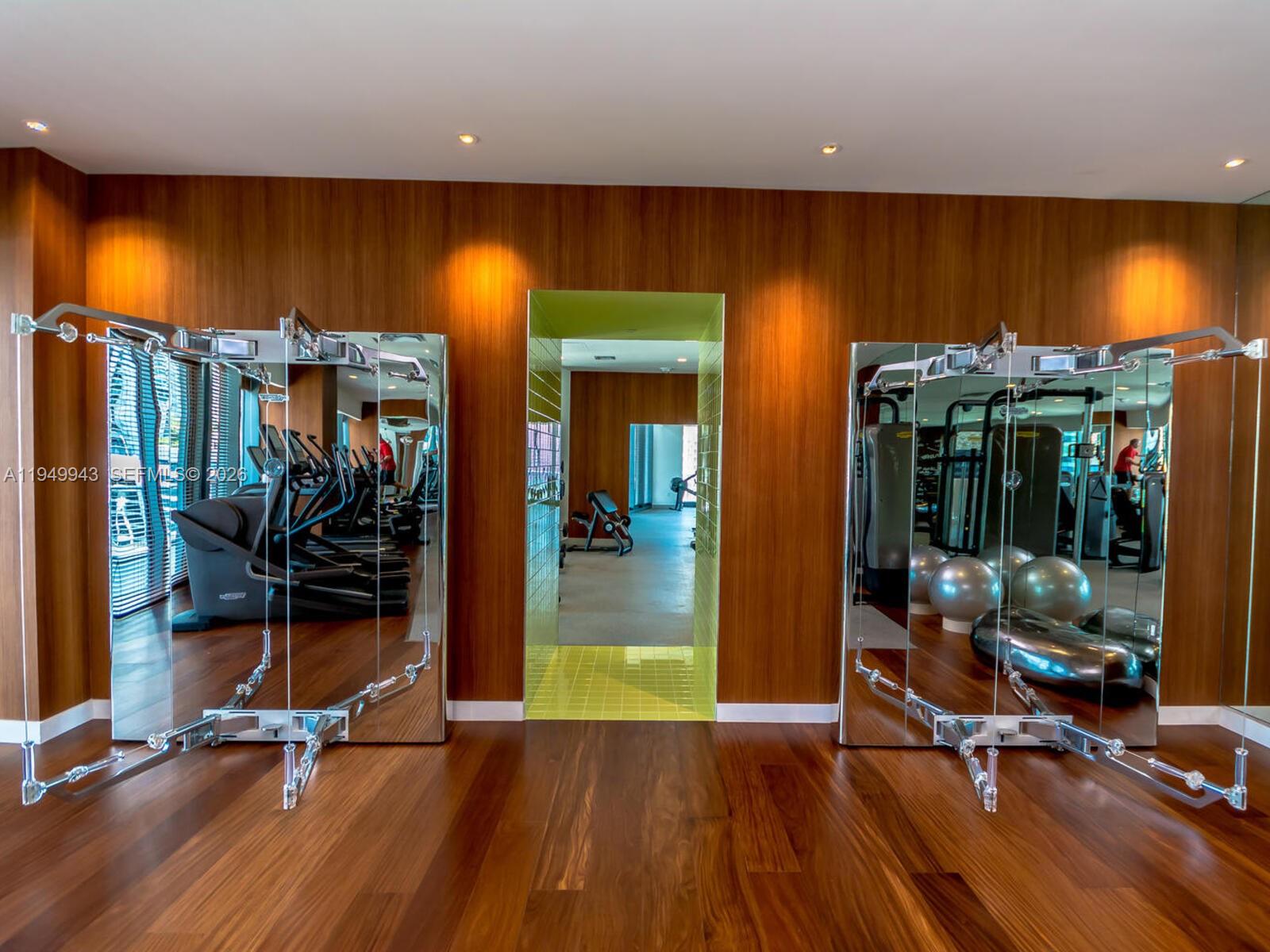1300 S Miami Ave #4004, Miami FL 33130