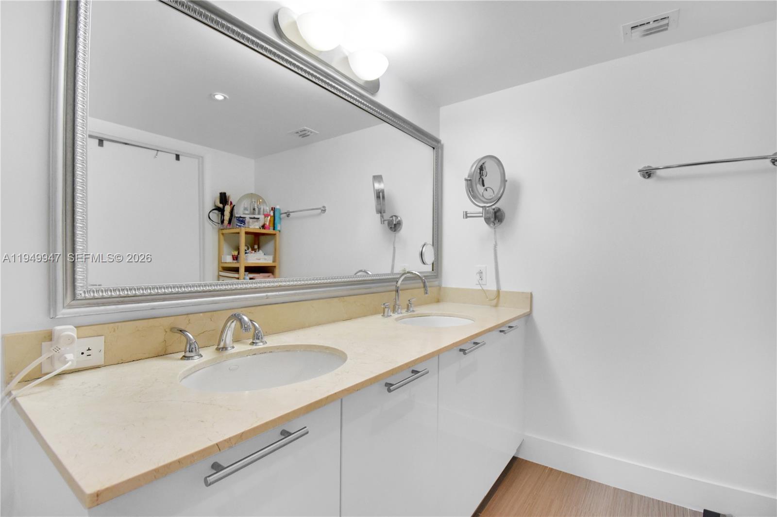 1800 N Bayshore Dr #3410, Miami FL 33132