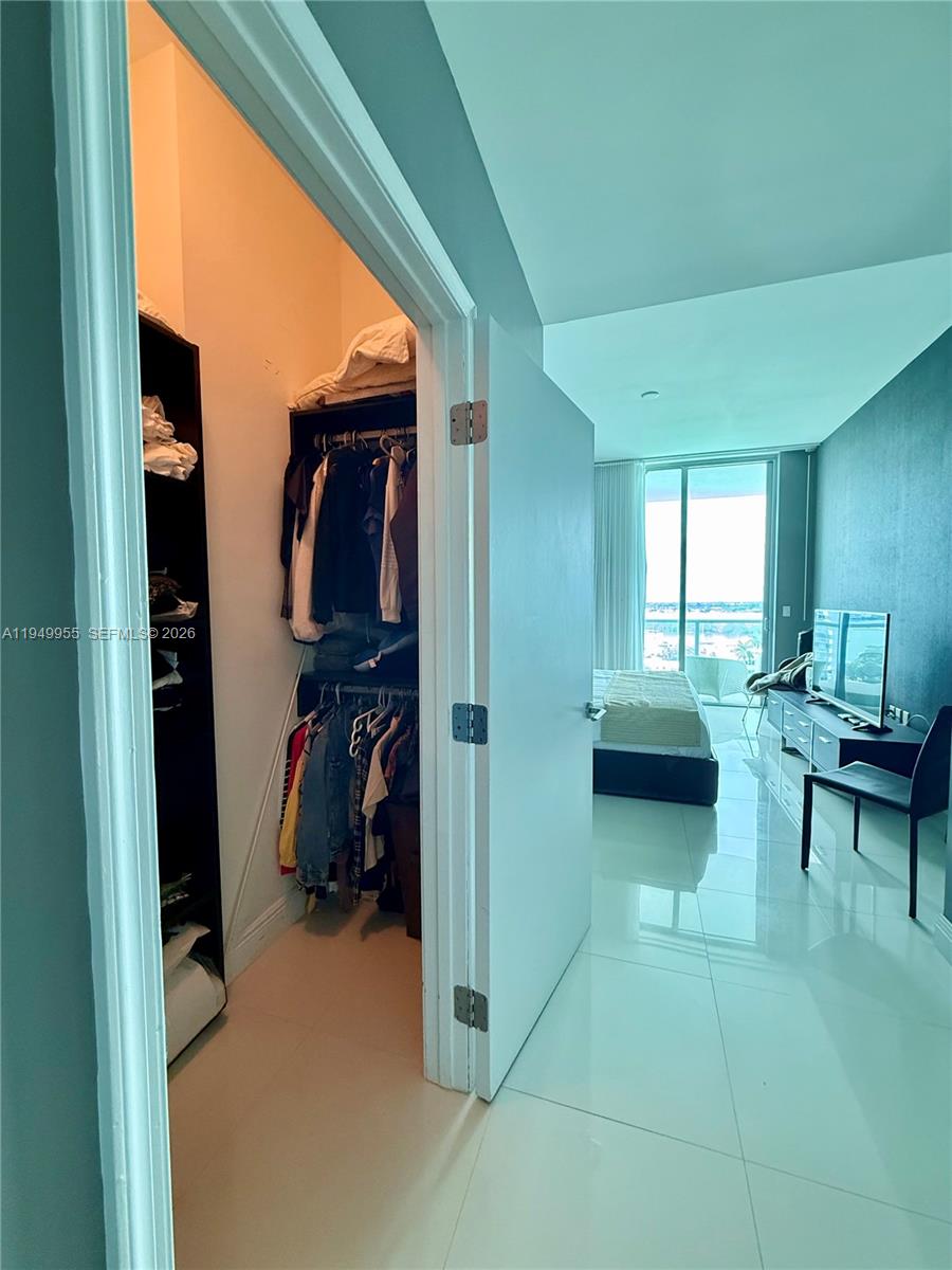 7928 East Dr #905, North Bay Village FL 33141