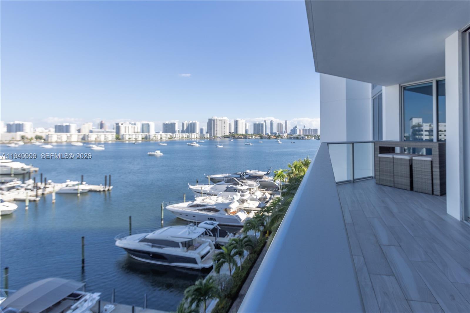 17111 Biscayne Blvd #505, North Miami Beach FL 33160