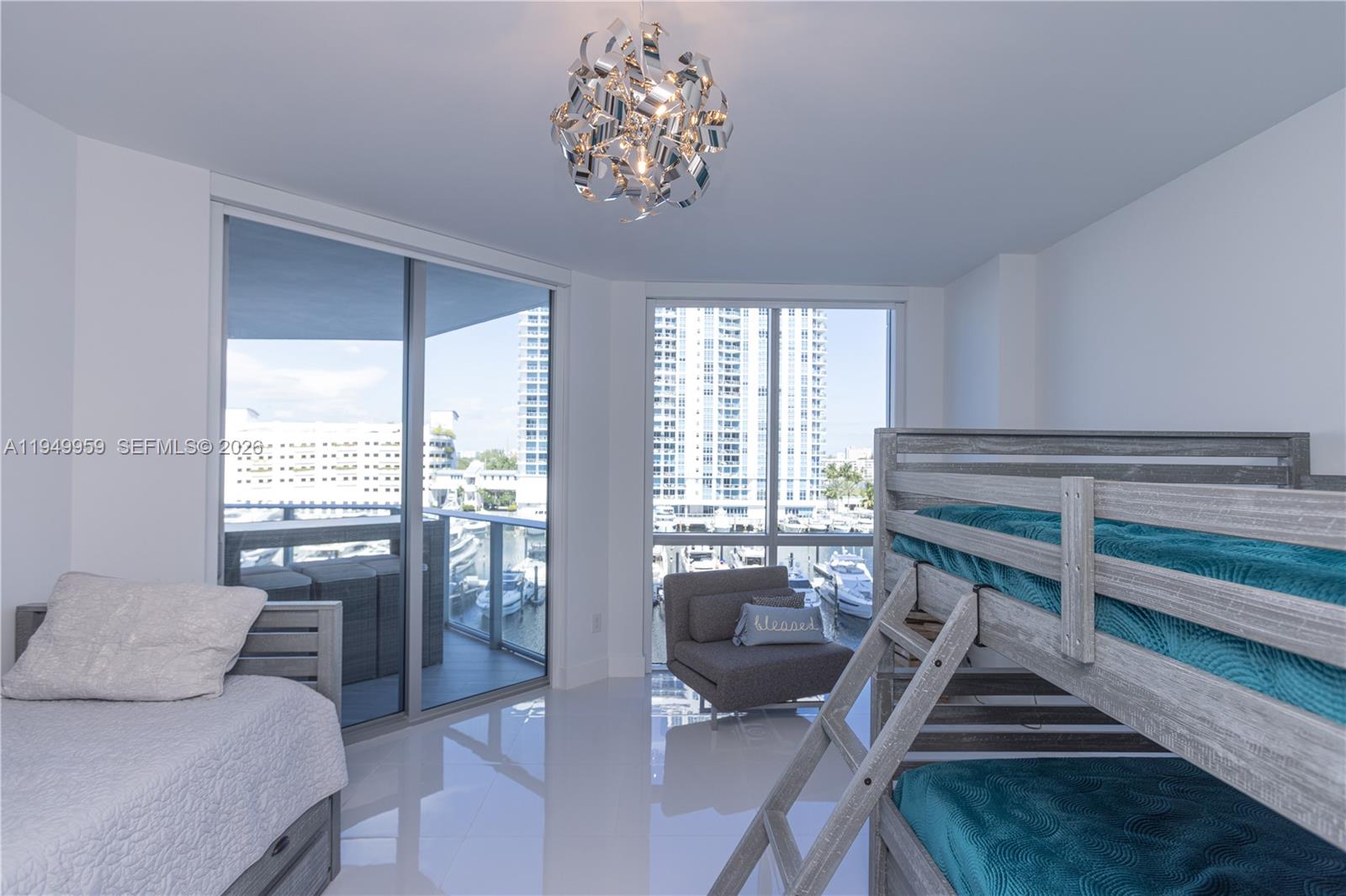 17111 Biscayne Blvd #505, North Miami Beach FL 33160
