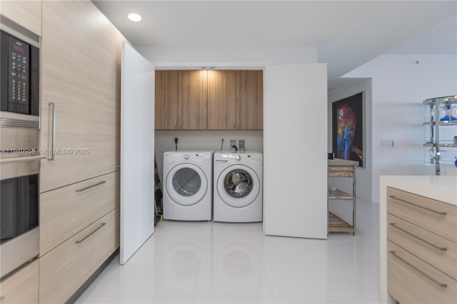 17111 Biscayne Blvd #505, North Miami Beach FL 33160