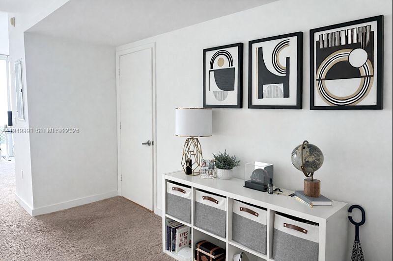 350 S Miami Ave #2215, Miami FL 33130