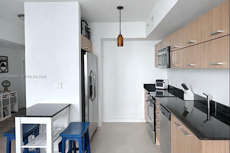 350 S Miami Ave #2215, Miami FL 33130