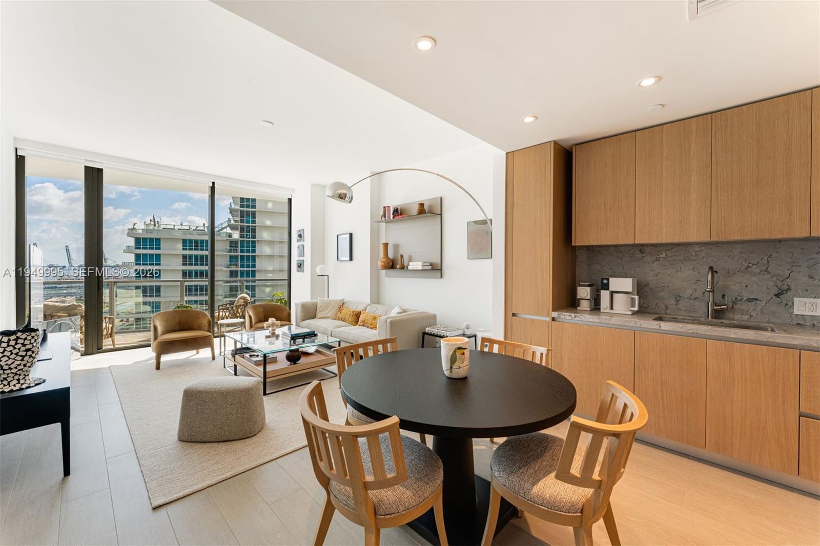 500 Alton Rd #2004, Miami Beach FL 33139