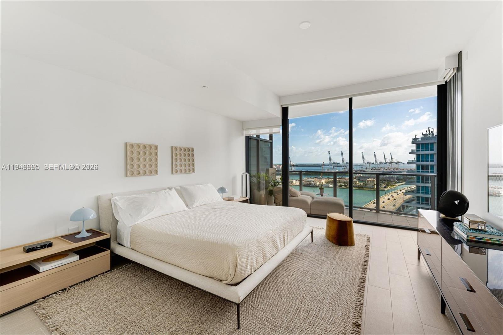 500 Alton Rd #2004, Miami Beach FL 33139
