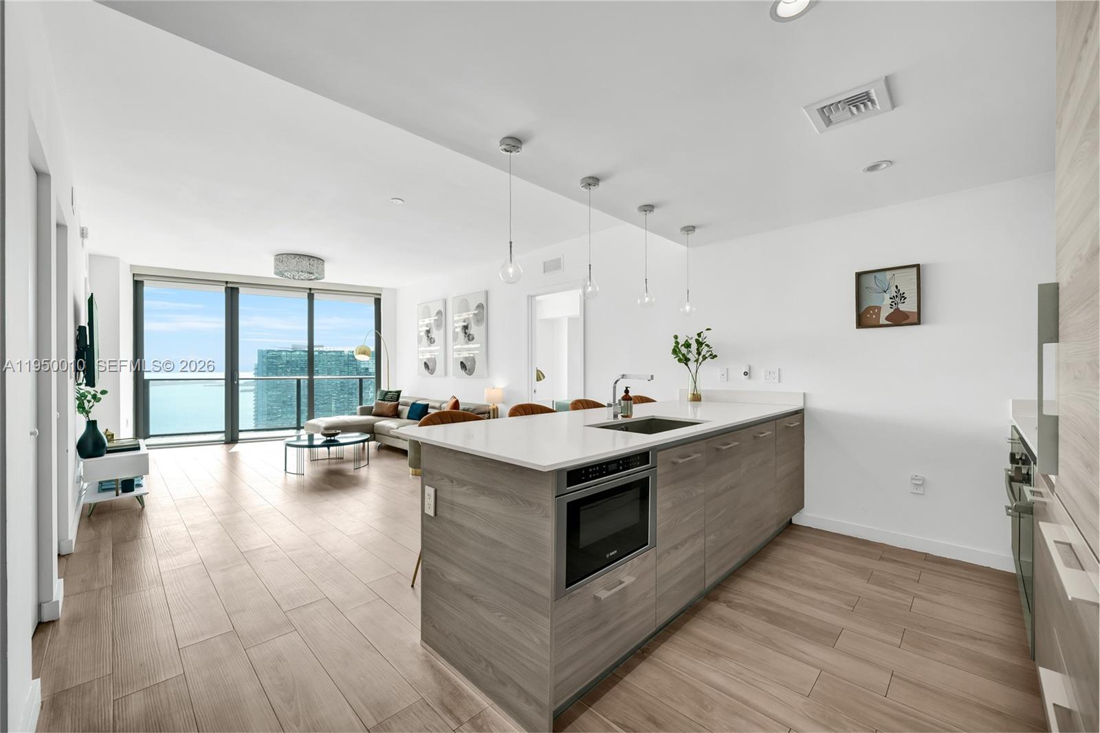 1300 S Miami Ave #4402, Miami FL 33130
