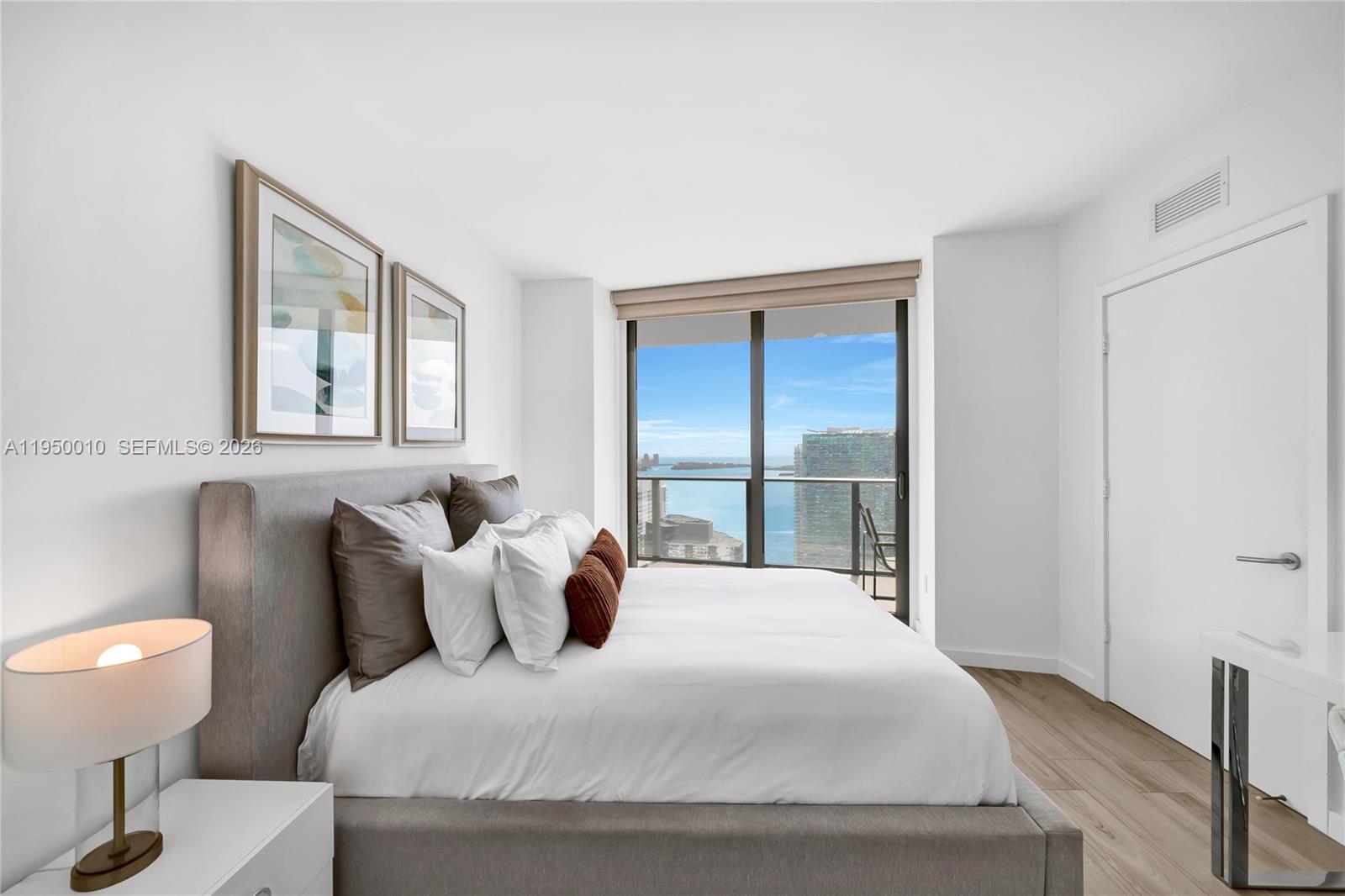 1300 S Miami Ave #4402, Miami FL 33130