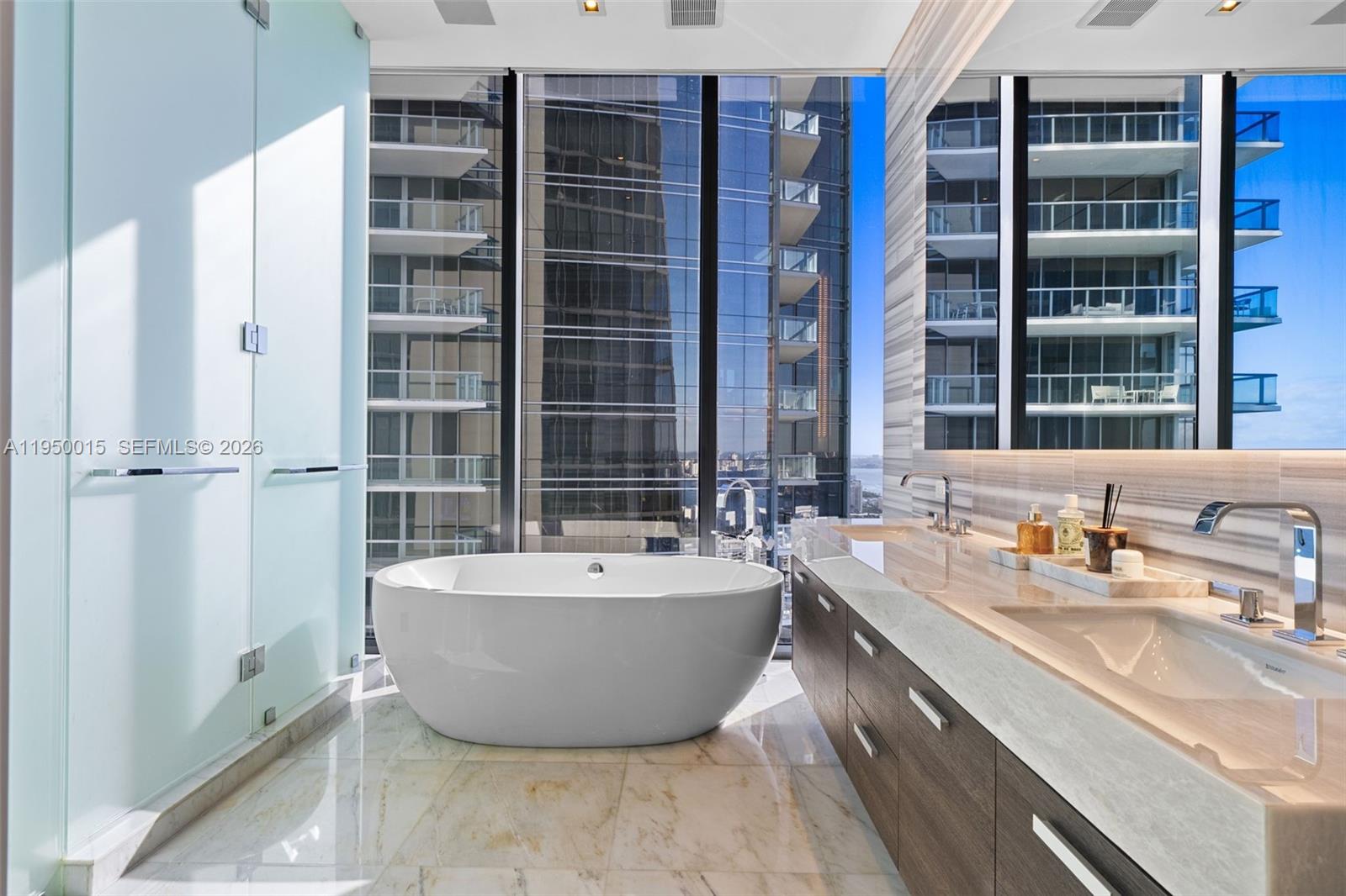 17141 Collins Ave #3002, Sunny Isles Beach FL 33160