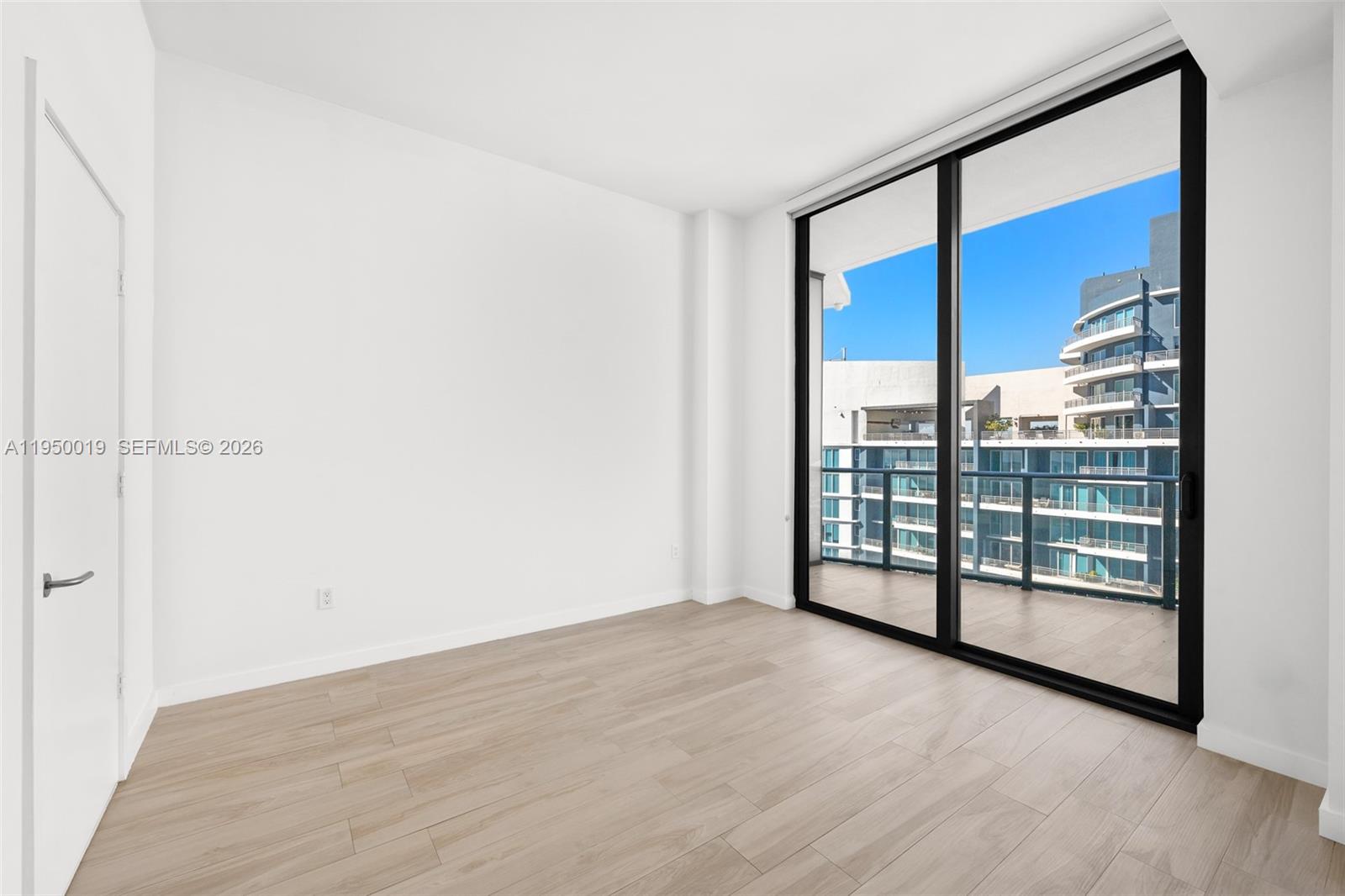 1300 S Miami Ave #PH5109, Miami FL 33130