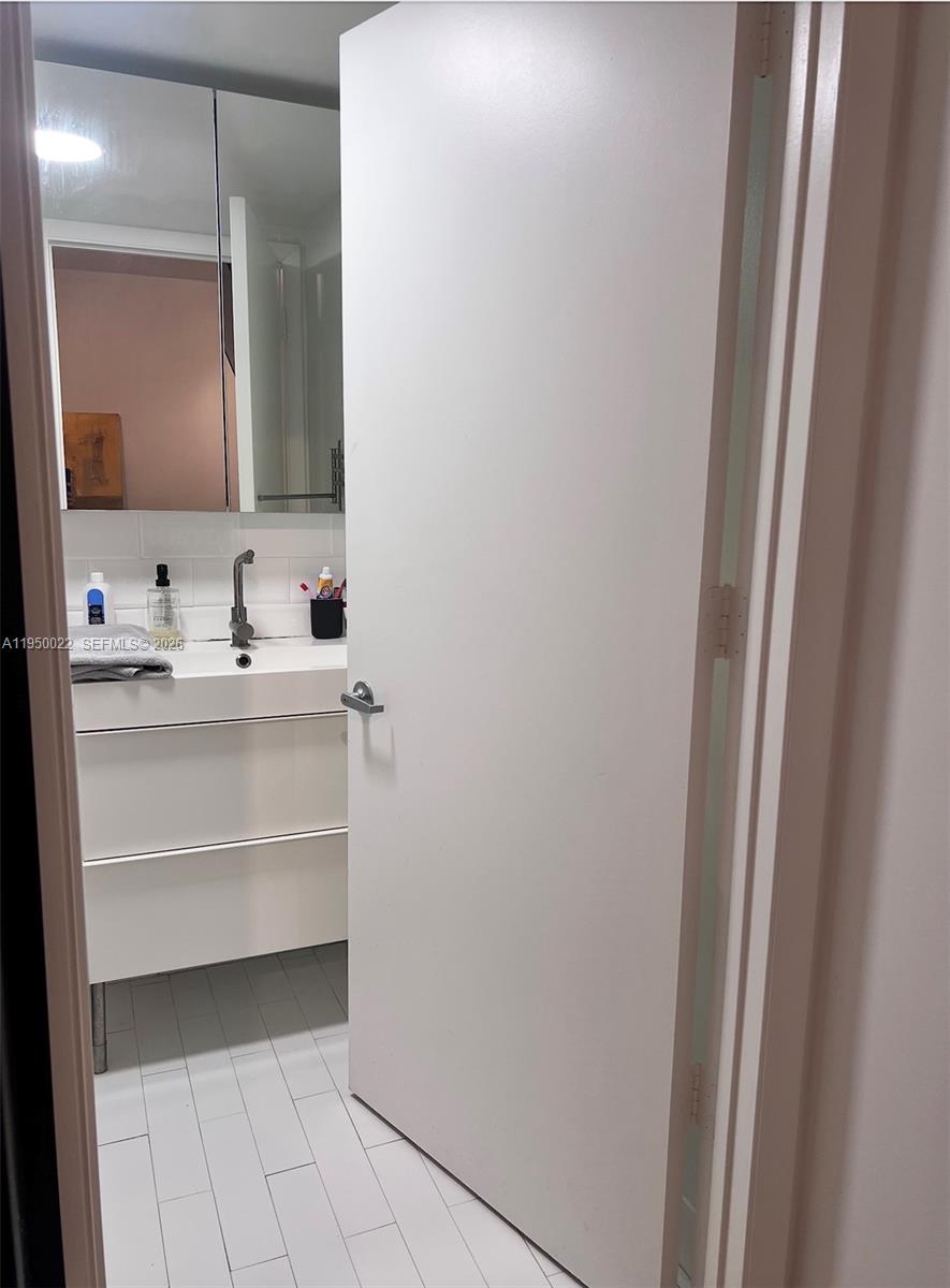 690 SW 1st Ct #2134, Miami FL 33130