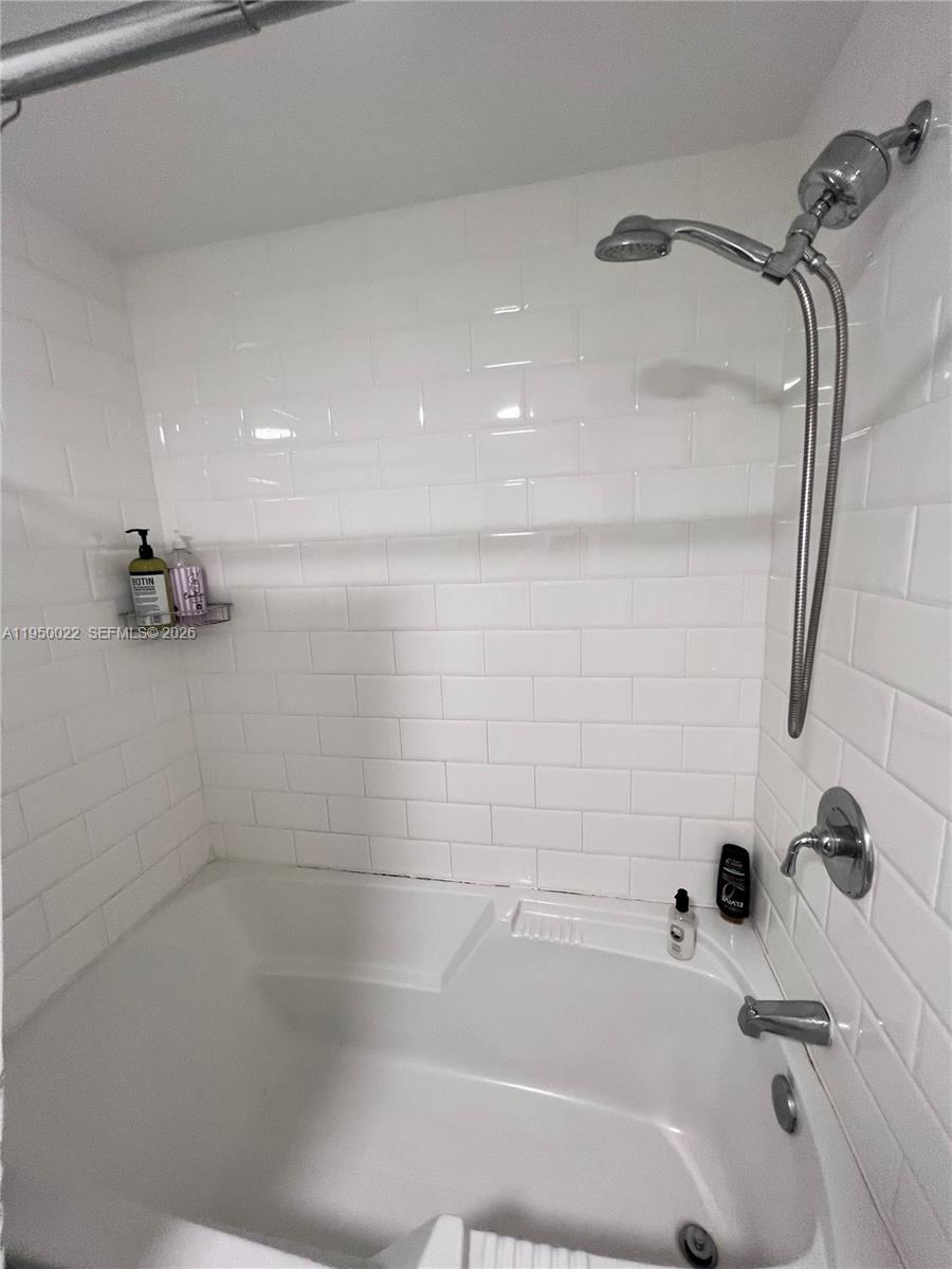 690 SW 1st Ct #2134, Miami FL 33130