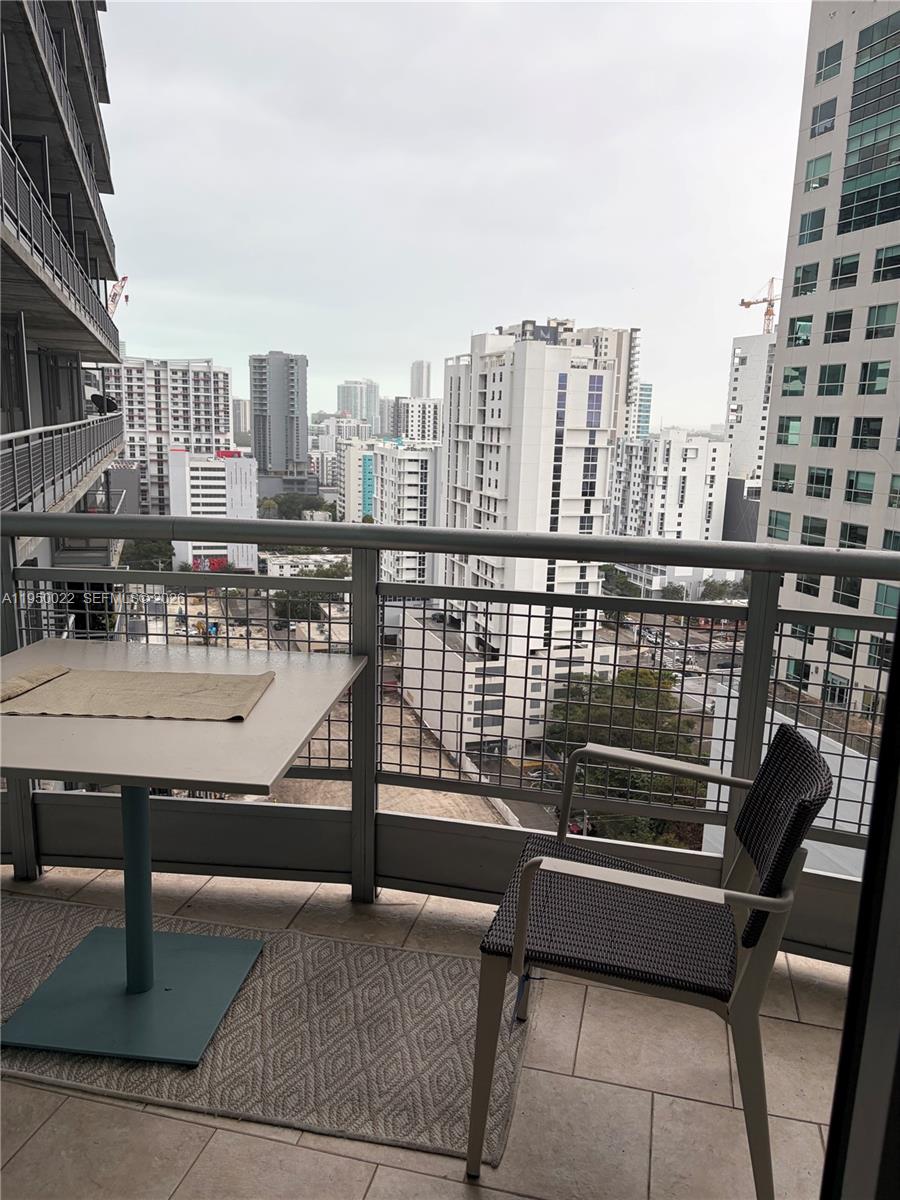 690 SW 1st Ct #2134, Miami FL 33130