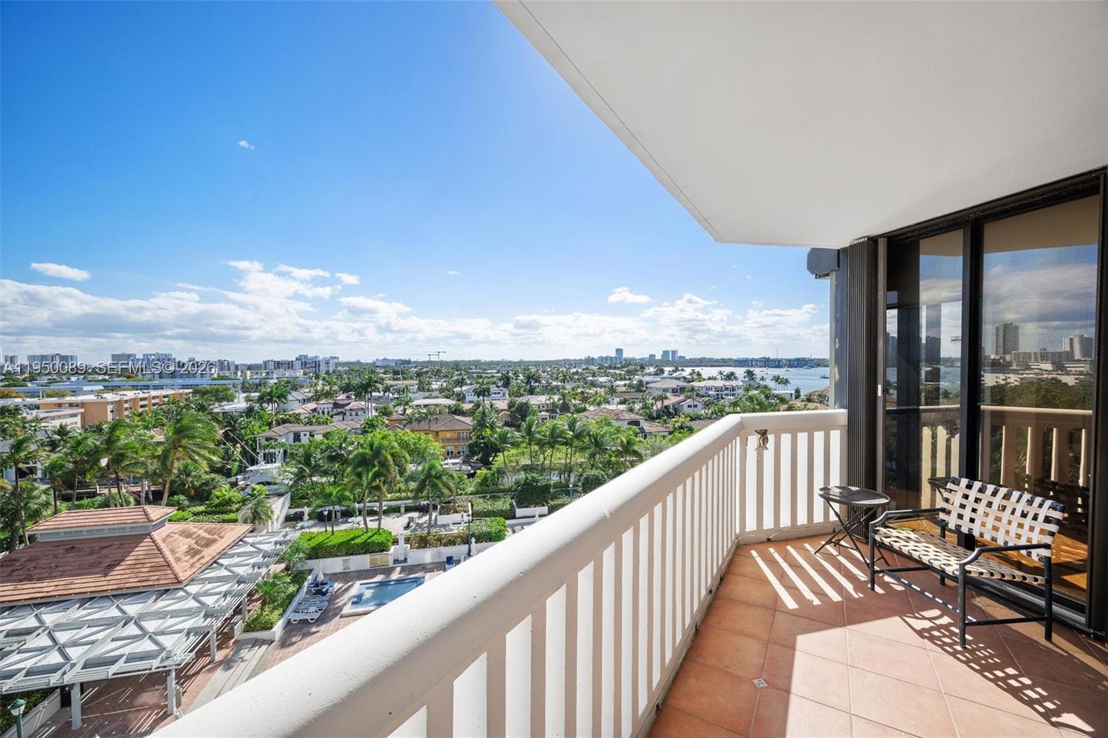 1000 E Island Blvd #803, Aventura FL 33160