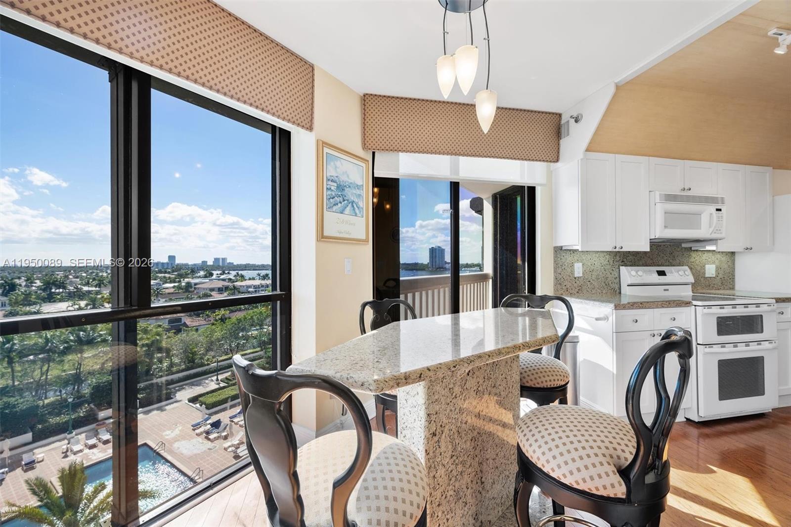 1000 E Island Blvd #803, Aventura FL 33160